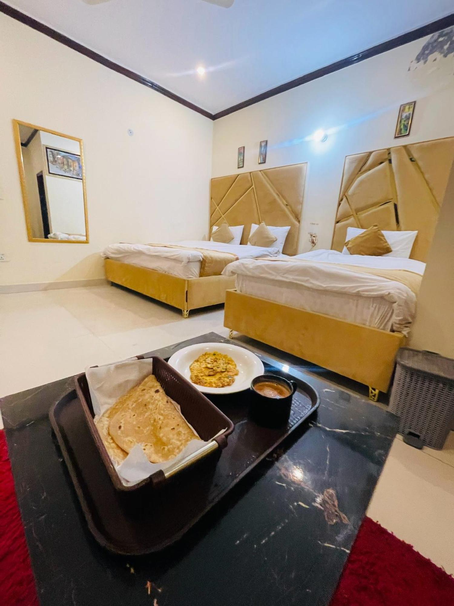Go Room Hotel Lahore Exteriér fotografie