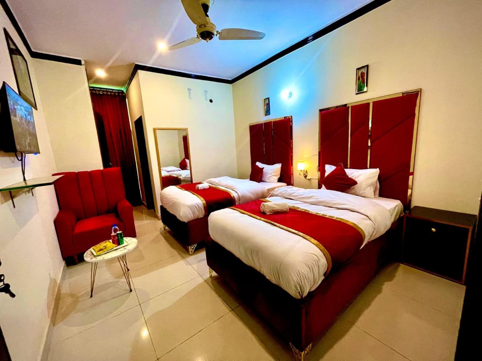 Go Room Hotel Lahore Exteriér fotografie