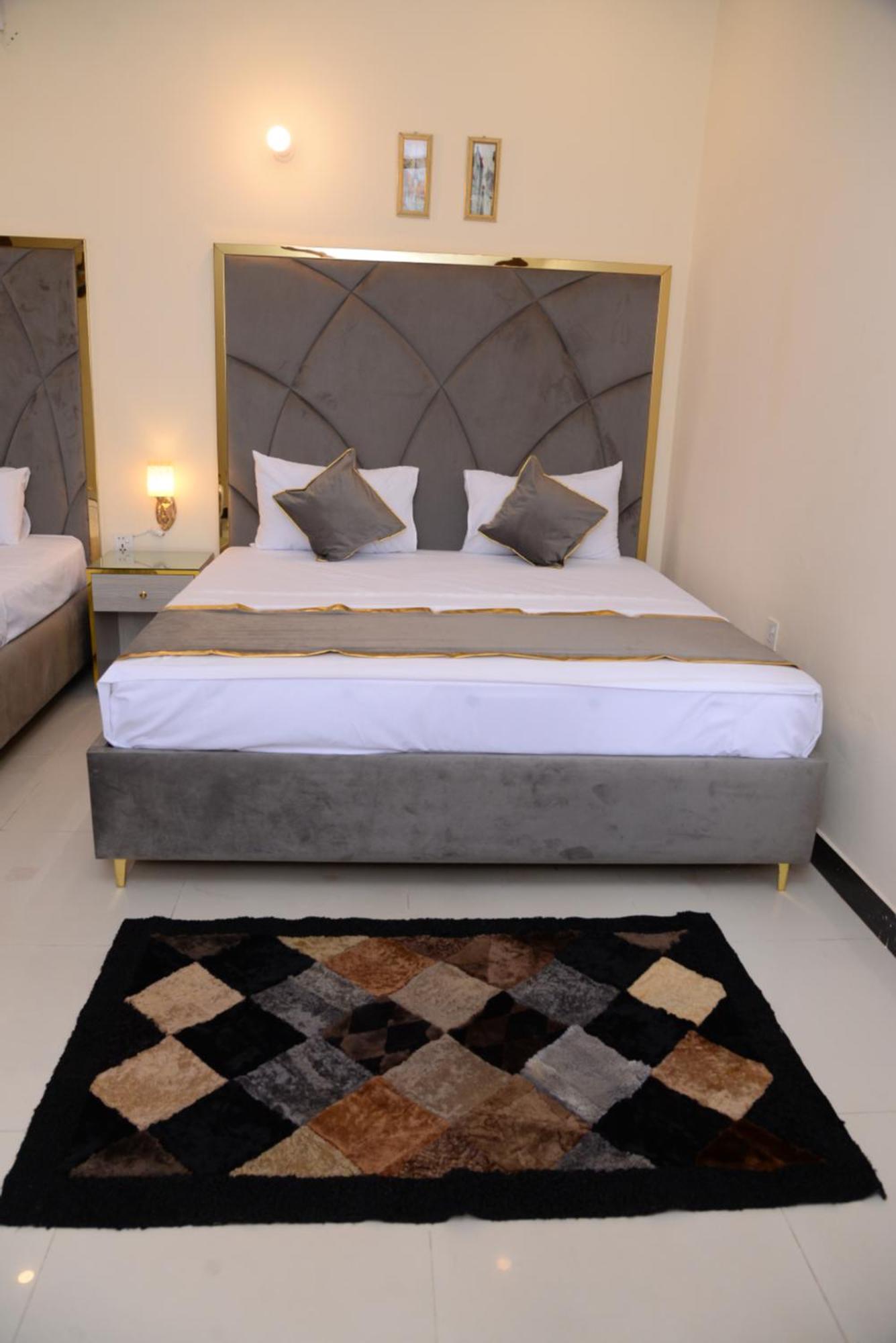 Go Room Hotel Lahore Exteriér fotografie
